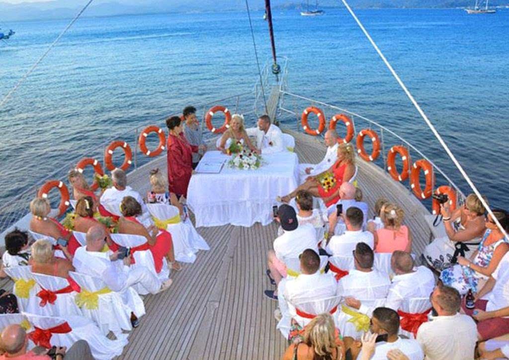 Teknede Söz ve Nişan Organizasyonu