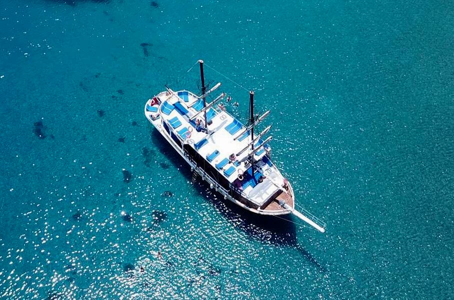 Bodrum’ dan Günübirlik Tekne Turu